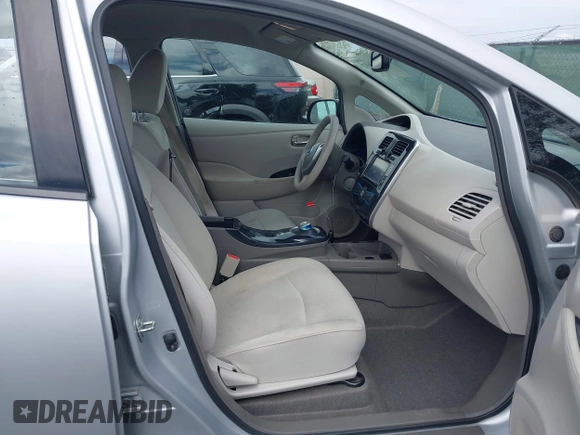2011 Nissan LEAF SL-e with VIN JN1AZ0CP4BT008934, listed as a IAAI auction lot 42149847 with 103,444 mi miles and . Bid and sale history available at DreamBid. Image 5.