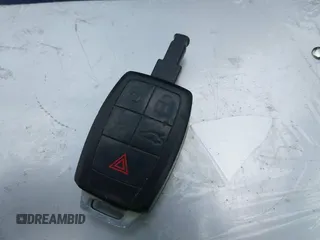 2010 Volvo C30 с VIN YV1672MK7A2174919, выставлен на аукционе IAAI как лот 42254387 с пробегом Не указан миль и . История ставок и продаж доступна на DreamBid. Изображение 11.