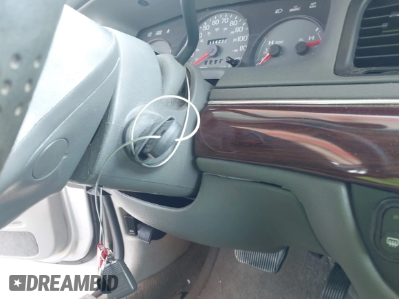 2003 Mercury Grand Marquis LS Premium z VIN 2MEFM75W83X631023, wystawiony jako IAAI lot #42227245 z przebiegiem 114 235 mil mil oraz . Historia ofert i sprzedaży dostępna na DreamBid. Obrazek 11.