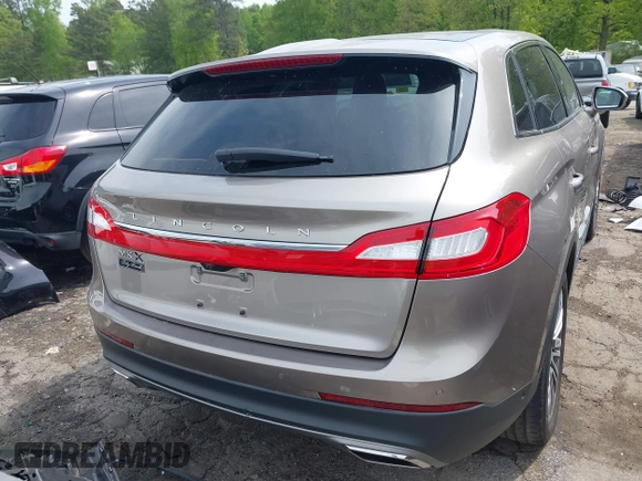 2018 Lincoln MKX Reserve with VIN 2LMPJ6LR7JBL11787, listed as a IAAI auction lot 42032661 with 27,992 mi miles. Bid and sale history available at carsss.com. Image 17.
