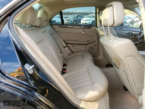 2010 Mercedes-Benz E 550 Luxury with VIN WDDHF7CB7AA162572, listed as a Copart auction lot 43745305 with 146,672 mi miles and Salvage Title. Bid and sale history available at DreamBid. Image 11.
