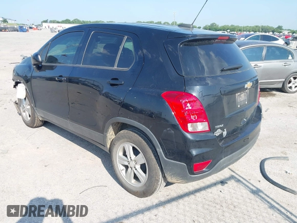 2020 Chevrolet Trax LS with VIN 3GNCJKSB5LL230068, listed as a IAAI auction lot 42390653 with 101,325 mi miles and . Bid and sale history available at DreamBid. Image 3.