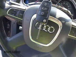 2011 Audi Q7 Premium Plus with VIN WA1LMAFEXBD000426, listed as a IAAI auction lot 42453652 with 190,162 mi miles and . Bid and sale history available at DreamBid. Image 11.