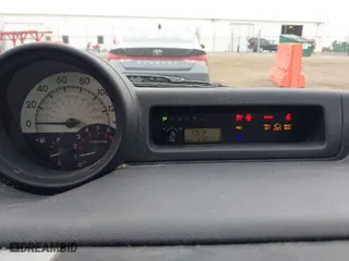 2005 Scion xB with VIN JTLKT324154024331, listed as a IAAI auction lot 42045127 with 170,111 mi miles. Bid and sale history available at carsss.com. Image 7.