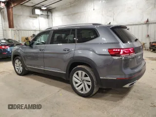 2021 Volkswagen Atlas SEL z VIN 1V2BP2CA1MC594444, wystawiony jako Copart lot #47747515 z przebiegiem 72 702 mil mil oraz Szkoda całkowita • Salvage title. Historia ofert i sprzedaży dostępna na DreamBid. Obrazek 2.
