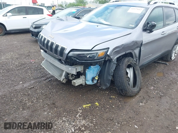 2020 Jeep Cherokee Latitude с VIN 1C4PJMCB9LD546714, выставлен на аукционе IAAI как лот 42177612 с пробегом 56 759 миль миль и . История ставок и продаж доступна на DreamBid. Изображение 18.