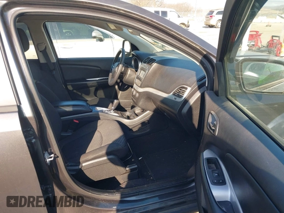 2018 Dodge Journey SE with VIN 3C4PDCAB4JT295807, listed as a IAAI auction lot 41743064 with 105,836 mi miles and . Bid and sale history available at DreamBid. Image 5.
