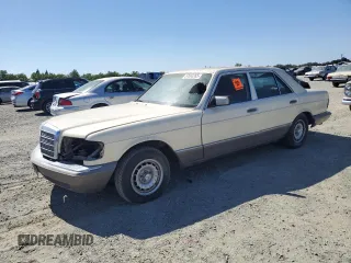 1983 Mercedes-Benz 300 SD z VIN WDBCB20A3DB048998, wystawiony jako Copart lot #57693265 z przebiegiem 155 727 mil mil oraz Czysty tytuł • Clean title. Historia ofert i sprzedaży dostępna na DreamBid. Obrazek 1.