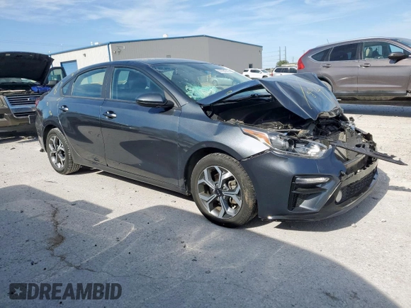 2021 Kia Forte LXS with VIN 3KPF24ADXME353971, listed as a Copart auction lot 57794745 with 51,638 mi miles and Salvage title. Bid and sale history available at DreamBid. Image 4.