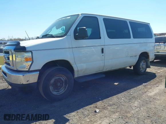 2008 Ford Econoline Passenger XL with VIN 1FBNE31L98DA84670, listed as a IAAI auction lot 42042417 with 216,868 mi miles. Bid and sale history available at carsss.com. Image 2.