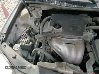 2017 Toyota Camry XLE z VIN 4T1BF1FK1HU618269, wystawiony jako Copart lot #71724525 z przebiegiem 120 461 mil mil oraz Szkoda całkowita • Salvage title. Historia ofert i sprzedaży dostępna na DreamBid. Obrazek 13.