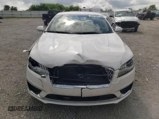 2017 Lincoln MKZ Select z VIN 3LN6L5C99HR644113, wystawiony jako Copart lot #59472605 z przebiegiem 68 444 mil mil oraz Szkoda całkowita • Salvage title. Historia ofert i sprzedaży dostępna na DreamBid. Obrazek 5.