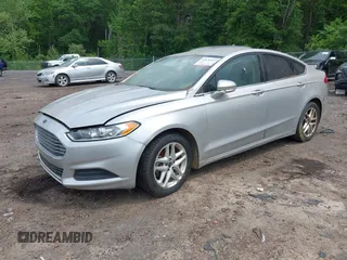 2014 Ford Fusion SE with VIN 1FA6P0H72E5404957, listed as a IAAI auction lot 42078932 with 262,429 mi miles. Bid and sale history available at carsss.com. Image 2.