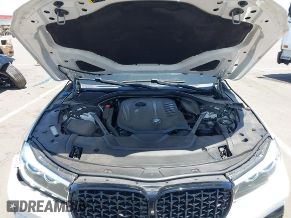 2016 BMW 7 Series 740i с VIN WBA7E2C50GG504050, выставлен на аукционе IAAI как лот 42498517 с пробегом 79 427 миль миль и . История ставок и продаж доступна на DreamBid. Изображение 10.