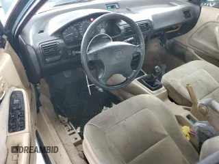 1993 Honda Accord LX with VIN 1HGCB7553PA167124, listed as a Copart auction lot 73680324 with 357,564 mi miles and Salvage Title. Bid and sale history available at carsss.com. Image 8.