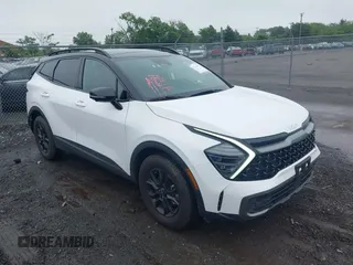 2024 Kia Sportage X-Pro z VIN 5XYK7CDF9RG170854, wystawiony jako IAAI lot #42524459 z przebiegiem 12 736 mil mil oraz . Historia ofert i sprzedaży dostępna na DreamBid. Obrazek 1.