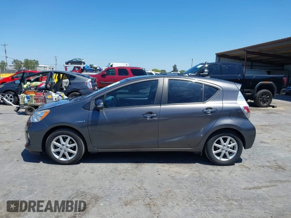 2012 Toyota Prius One z VIN JTDKDTB34C1015136, wystawiony jako IAAI lot #42332607 z przebiegiem 134 905 mil mil oraz . Historia ofert i sprzedaży dostępna na DreamBid. Obrazek 14.