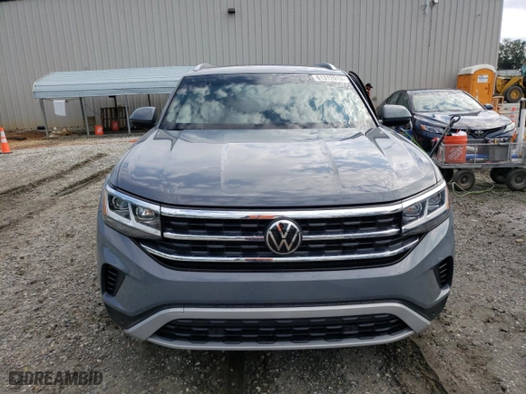 2021 Volkswagen Atlas Cross Sport 2.0T SE w/Technology with VIN 1V2JC2CA3MC208629, listed as a Copart auction lot 61312013 with 31,027 mi miles. Bid and sale history available at carsss.com. Image 5.