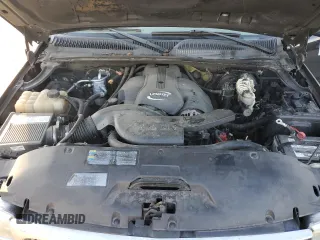 2005 GMC Sierra Denali z VIN 2GTEK63N051303155, wystawiony jako Copart lot #73654884 z przebiegiem Nie podano mil oraz Szkody całkowita. Historia ofert i sprzedaży dostępna na DreamBid. Obrazek 11.