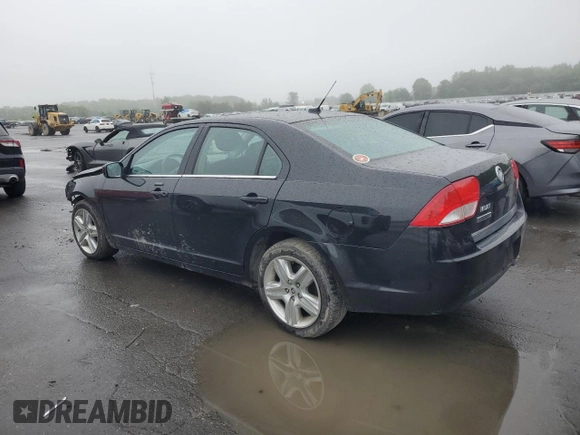 2010 Mercury Milan with VIN 3MEHM0HAXAR608466, listed as a Copart auction lot 56481315 with 60,434 mi miles and Salvage title. Bid and sale history available at DreamBid. Image 2.