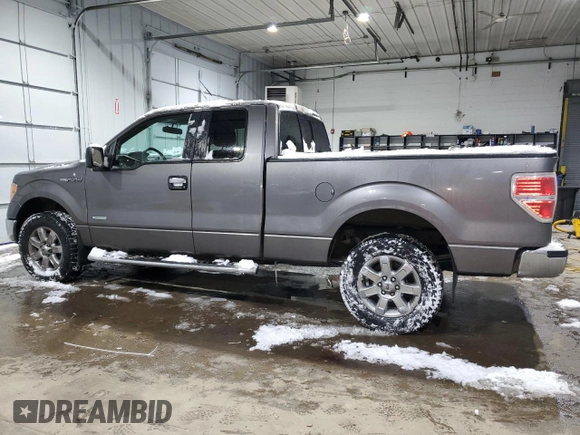 2014 Ford F-150 XL with VIN 1FTFX1ET5EKF41992, listed as a Copart auction lot 44199065 with 101,333 mi miles and Salvage Title. Bid and sale history available at carsss.com. Image 2.