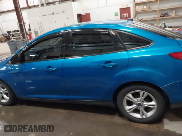 2014 Ford Focus SE with VIN 1FADP3F2XEL238344, listed as a IAAI auction lot 41845411 with 189,267 mi miles. Bid and sale history available at carsss.com. Image 14.