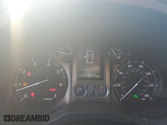 2011 Lexus GX 460 Premium with VIN JTJJM7FX6B5024652, listed as a Copart auction lot 61061915 with 212,477 mi miles and Clean title. Bid and sale history available at DreamBid. Image 9.