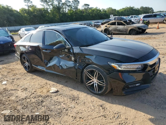 2018 Honda Accord Touring z VIN 1HGCV2F99JA016436, wystawiony jako Copart lot #53562445 z przebiegiem 137 626 mil mil oraz Szkoda całkowita • Salvage title. Historia ofert i sprzedaży dostępna na DreamBid. Obrazek 4.
