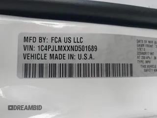 2022 Jeep Cherokee Latitude Lux z VIN 1C4PJLMXXND501689, wystawiony jako IAAI lot #42401720 z przebiegiem 34 037 mil mil oraz . Historia ofert i sprzedaży dostępna na DreamBid. Obrazek 9.