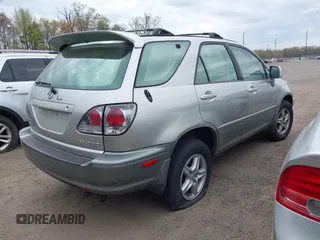 2002 Lexus RX 300 z VIN JTJHF10U120271742, wystawiony jako IAAI lot #41994475 z przebiegiem 220 836 mil mil oraz . Historia ofert i sprzedaży dostępna na DreamBid. Obrazek 4.