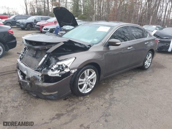 2013 Nissan Altima 3.5 SL with VIN 1N4BL3AP6DC115239, listed as a IAAI auction lot 41638014 with 289,169 mi miles. Bid and sale history available at carsss.com. Image 16.