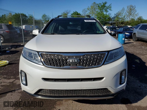 2014 Kia Sorento SX z VIN 5XYKWDA77EG522815, wystawiony jako Copart lot #56061415 z przebiegiem Nie podano mil oraz Czysty tytuł • Clean title. Historia ofert i sprzedaży dostępna na DreamBid. Obrazek 5.