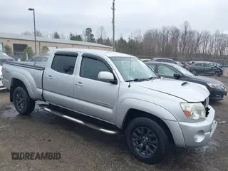 2006 Toyota Tacoma with VIN 5TEMU52N76Z248508, listed as a IAAI auction lot 41787569 with 121,525 mi miles and . Bid and sale history available at DreamBid. Image 1.
