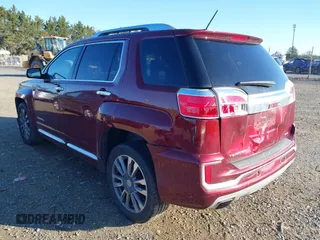 2016 GMC Terrain Denali z VIN 2GKFLVE33G6145329, wystawiony jako IAAI lot #41848576 z przebiegiem 143 379 mil mil oraz . Historia ofert i sprzedaży dostępna na DreamBid. Obrazek 3.