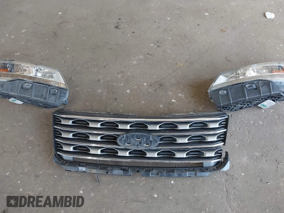 2017 Ford Explorer XLT с VIN 1FM5K8DH5HGA06759, выставлен на аукционе IAAI как лот 42435575 с пробегом 144 410 миль миль и . История ставок и продаж доступна на DreamBid. Изображение 12.