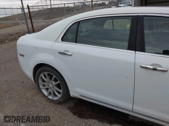 2009 Chevrolet Malibu LTZ with VIN 1G1ZK57719F109877, listed as a IAAI auction lot 41745297 with 151,862 mi miles and . Bid and sale history available at DreamBid. Image 6.