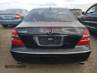 2005 Mercedes-Benz E 500 z VIN WDBUF70J55A666031, wystawiony jako Copart lot #70750964 z przebiegiem Nie podano mil oraz Nie do naprawy • Non repairable. Historia ofert i sprzedaży dostępna na DreamBid. Obrazek 6.