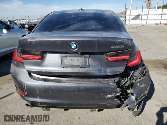 2019 BMW 3 Series 330i with VIN 3MW5R1J59K8B02799, listed as a Copart auction lot 88078385 with 38,362 mi miles and Salvage Title. Bid and sale history available at carsss.com. Image 6.