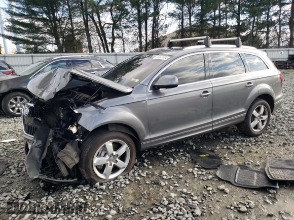 2013 Audi Q7 3.0L TDI Premium with VIN WA1CMAFE9DD000775, listed as a Copart auction lot 83447794 with 129,426 mi miles and Salvage Title. Bid and sale history available at carsss.com. Image 1.