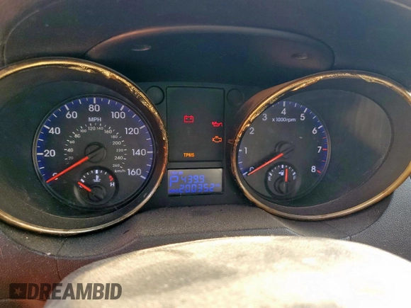 2011 Hyundai Genesis Coupe z VIN KMHHT6KDXBU042776, wystawiony jako Copart lot #57615765 z przebiegiem 200 352 mil mil oraz Szkoda całkowita • Salvage title. Historia ofert i sprzedaży dostępna na DreamBid. Obrazek 9.