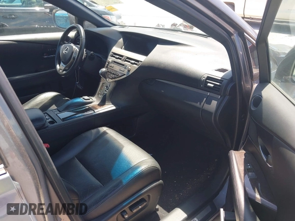 2013 Lexus RX 350 z VIN 2T2BK1BA1DC182734, wystawiony jako IAAI lot #42287231 z przebiegiem 181 808 mil mil oraz . Historia ofert i sprzedaży dostępna na DreamBid. Obrazek 5.