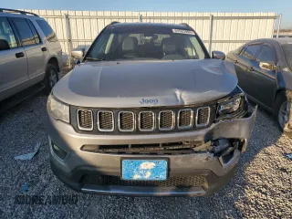 2020 Jeep Compass Limited with VIN 3C4NJCCBXLT165868, listed as a Copart auction lot 84525004 with 113,274 mi miles and Salvage title. Bid and sale history available at DreamBid. Image 5.