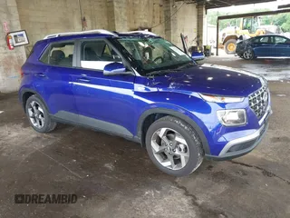 2025 Hyundai Venue SEL с VIN KMHRC8A32SU362585, выставлен на аукционе IAAI как лот 42472883 с пробегом 3 133 миль миль и . История ставок и продаж доступна на DreamBid. Изображение 1.
