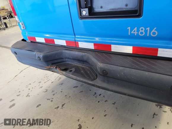 2013 Ford Econoline Cargo Commercial with VIN 1FTNE2EL1DDB26372, listed as a IAAI auction lot 42787142 with 117,378 mi miles and . Bid and sale history available at DreamBid. Image 25.