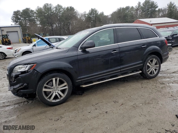 2015 Audi Q7 3.0T Premium Plus with VIN WA1LGAFE3FD015413, listed as a Copart auction lot 49200085 with 135961 miles and Clean Title. Bid and sale history available at carsss.com. Image 1.