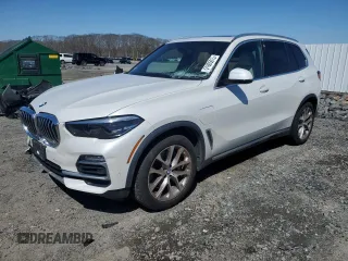 2021 BMW X5 xDrive45e with VIN 5UXTA6C02M9F03198, listed as a Copart auction lot 51805015 with 42,350 mi miles and Salvage Title. Bid and sale history available at DreamBid. Image 1.