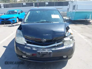 2007 Toyota Prius with VIN JTDKB20UX73228033, listed as a IAAI auction lot 41851668 with 242,138 mi miles. Bid and sale history available at carsss.com. Image 12.
