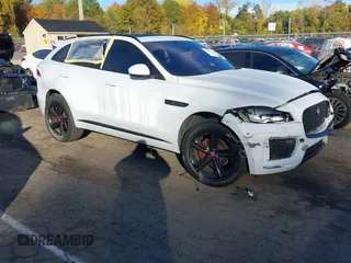 2020 Jaguar F-Pace 25t Checkered Flag Edition с VIN SADCP2FX8LA641778, выставлен на аукционе IAAI как лот 40584435 с пробегом 53 823 миль миль и . История ставок и продаж доступна на DreamBid. Изображение 1.
