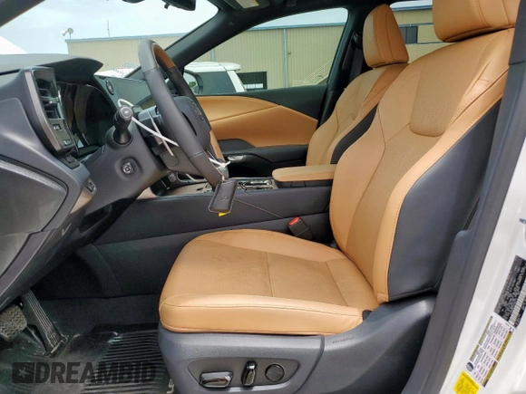 2025 Lexus RX 350 with VIN 2T2BAMBA2SC054715, listed as a Copart auction lot 57176265 with 18,241 mi miles and Salvage title. Bid and sale history available at DreamBid. Image 7.