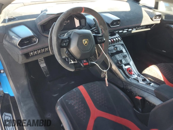 2018 Lamborghini Huracan z VIN ZHWUD4ZF2JLA08437, wystawiony jako Copart lot #50956455 z przebiegiem 7412 mil mil oraz Nie do naprawy. Historia ofert i sprzedaży dostępna na DreamBid. Obrazek 8.